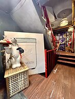 Ximen Triple Tiger Hostel