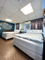 Ximen Triple Tiger Hostel