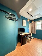 Ximen Triple Tiger Hostel