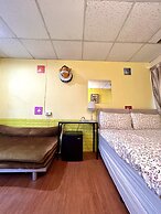 Ximen Triple Tiger Hostel