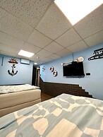 Ximen Triple Tiger Hostel