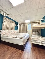 Ximen Triple Tiger Hostel