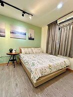 Ximen Triple Tiger Hostel