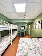 Ximen Triple Tiger Hostel