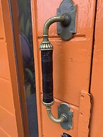 Galway City Hostel & Bar