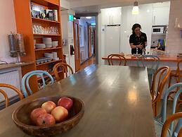 Galway City Hostel & Bar