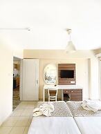 Antonis G. Hotel Apartments