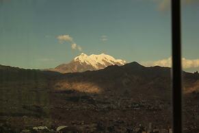 Almudena Apart Hotel