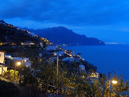 L'Antico Borgo dei Limoni