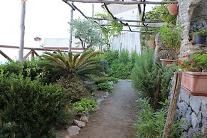 L'Antico Borgo dei Limoni