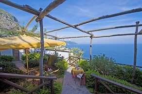 L'Antico Borgo dei Limoni