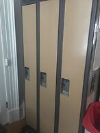 Pring Guesthouse - Hostel