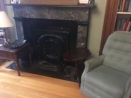 Pring Guesthouse - Hostel