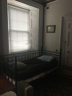 Pring Guesthouse - Hostel