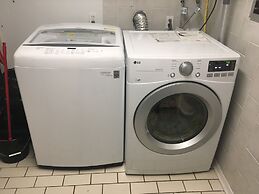 Pring Guesthouse - Hostel