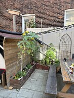 Pring Guesthouse - Hostel