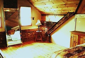 The Noble Suites