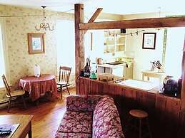 The Noble Suites
