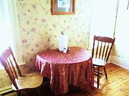 The Noble Suites