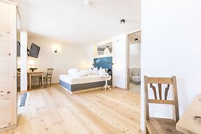 Berghotel Jochgrimm - Your hoome in the Dolomites