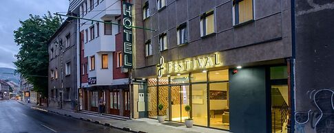 Hotel Festival