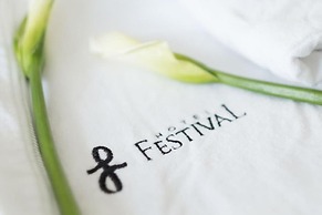 Hotel Festival