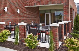 Hyatt Place Lansing - East