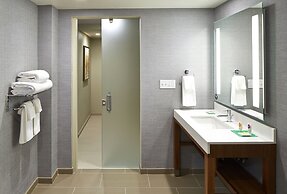 Hyatt Place Lansing - East