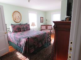 The Swope Manor Bed & Breakfast
