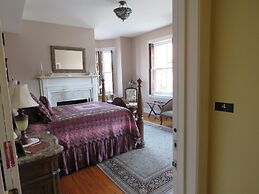 The Swope Manor Bed & Breakfast