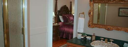 The Swope Manor Bed & Breakfast
