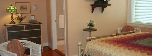 The Swope Manor Bed & Breakfast