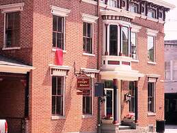 The Swope Manor Bed & Breakfast