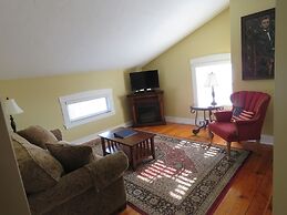 The Swope Manor Bed & Breakfast