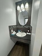 Sunset Oceanfront Lodging