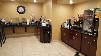 Cobblestone Inn & Suites - Cambridge