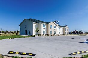 Cobblestone Inn & Suites - Cambridge