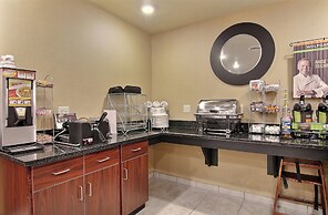 Cobblestone Inn & Suites - Linton