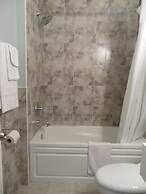 Travellers Motel - New Wing