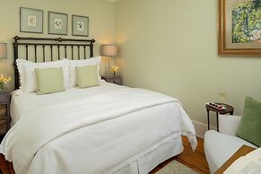 Candleberry Inn on Cape Cod