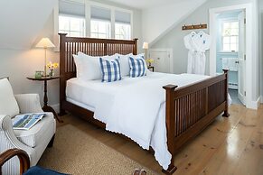 Candleberry Inn on Cape Cod