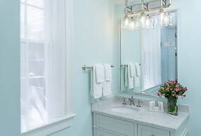 Candleberry Inn on Cape Cod