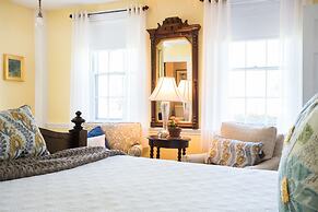 Candleberry Inn on Cape Cod