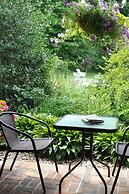 Candleberry Inn on Cape Cod