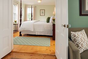 Candleberry Inn on Cape Cod