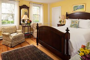 Candleberry Inn on Cape Cod