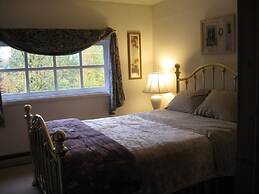 The Woods Lodge