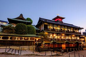 Tennen Onsen Matsuyama New Grand Hotel