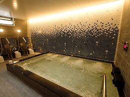 Tennen Onsen Matsuyama New Grand Hotel