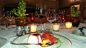 Berluda Farmhouse & Cottages